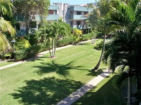 8315 SW 72nd Avenue Miami FL 33143