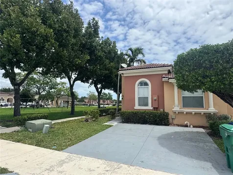 23703 SW 110th Place Homestead FL 33032