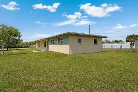 19930 Christmas Road Cutler Bay FL 33157