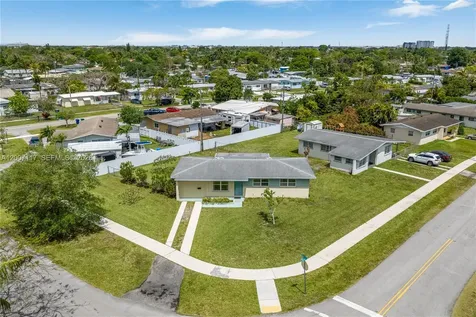 19930 Christmas Road Cutler Bay FL 33157
