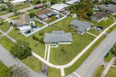 19930 Christmas Road Cutler Bay FL 33157