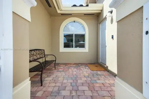 15566 SW 13th Terrace Miami FL 33194