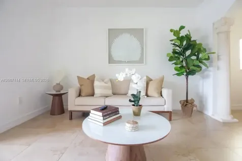 15566 SW 13th Terrace Miami FL 33194