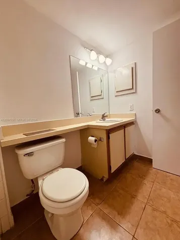 9999 Summerbreeze Drive Sunrise FL 33322