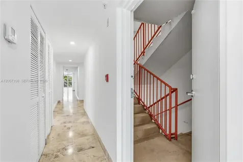 7824 Collins Avenue Miami Beach FL 33141