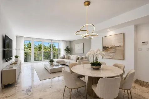 7824 Collins Avenue Miami Beach FL 33141