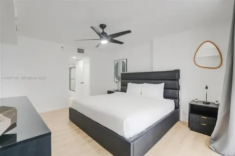 1200 Brickell Bay Drive Miami FL 33131
