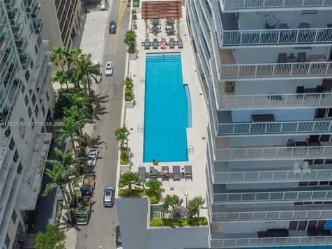 1200 Brickell Bay Drive Miami FL 33131