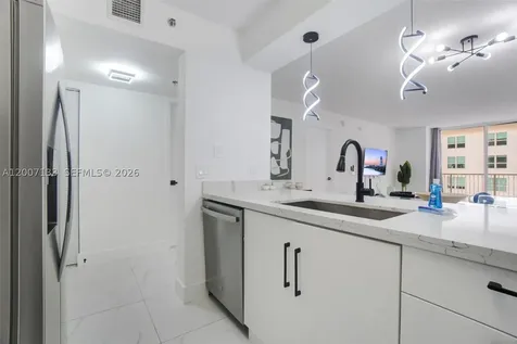 1200 Brickell Bay Drive Miami FL 33131