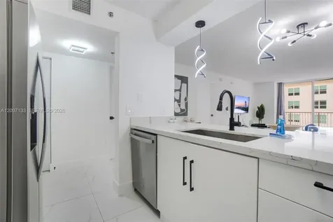 1200 Brickell Bay Drive Miami FL 33131
