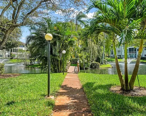 5171 W Oakland Park Boulevard Lauderdale Lakes FL 33313