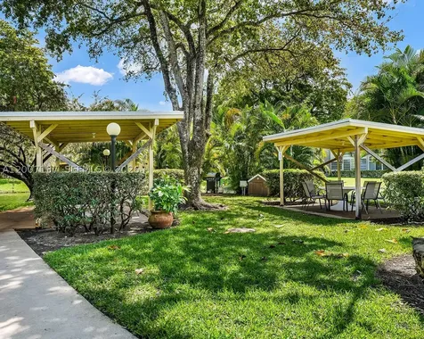 5171 W Oakland Park Boulevard Lauderdale Lakes FL 33313