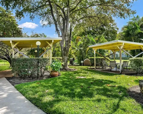 5171 W Oakland Park Boulevard Lauderdale Lakes FL 33313