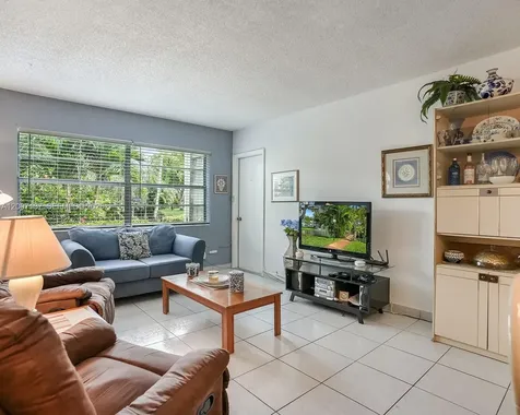 5171 W Oakland Park Boulevard Lauderdale Lakes FL 33313