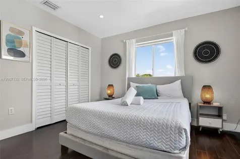 5161 SW 159th Court Miami FL 33185