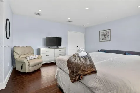 5161 SW 159th Court Miami FL 33185