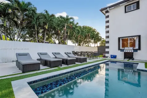 5161 SW 159th Court Miami FL 33185