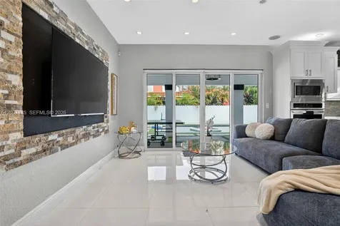 5161 SW 159th Court Miami FL 33185
