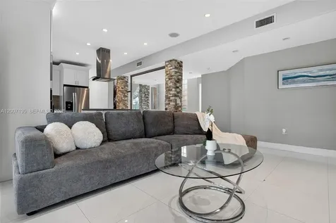 5161 SW 159th Court Miami FL 33185