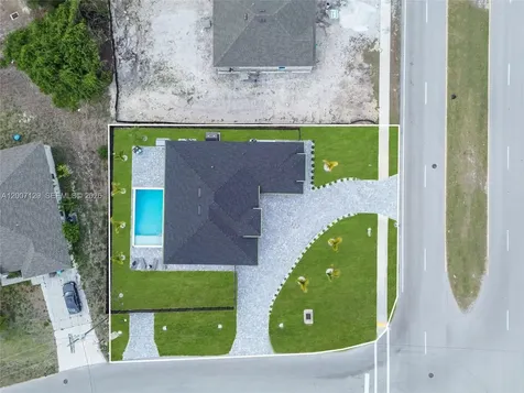 105 S Nelson Road Cape Coral FL 33991