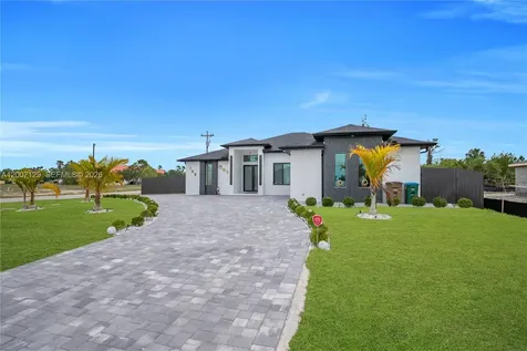 105 S Nelson Road Cape Coral FL 33991