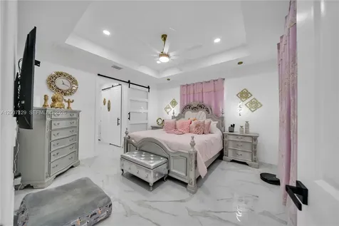 105 S Nelson Road Cape Coral FL 33991