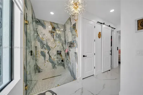 105 S Nelson Road Cape Coral FL 33991