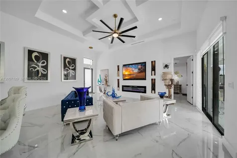 105 S Nelson Road Cape Coral FL 33991