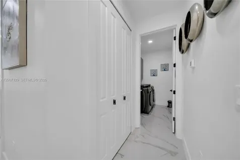 105 S Nelson Road Cape Coral FL 33991