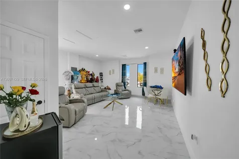105 S Nelson Road Cape Coral FL 33991