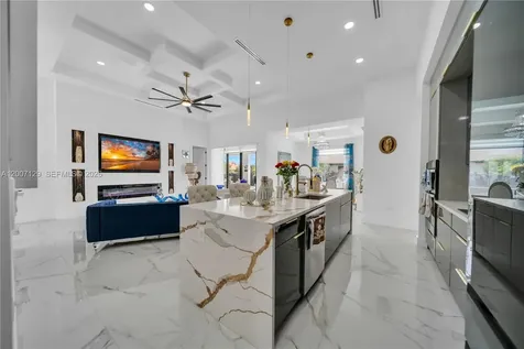 105 S Nelson Road Cape Coral FL 33991