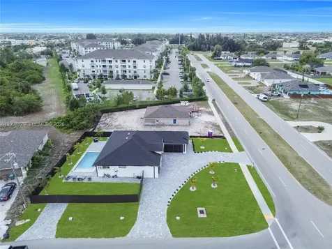 105 S Nelson Road Cape Coral FL 33991