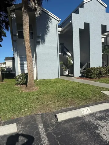 601 SW 113th Way Pembroke Pines FL 33025