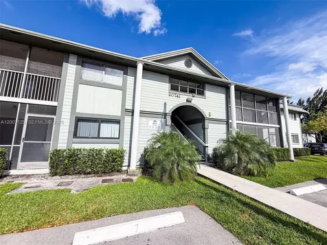 20741 NE 4th Court Miami FL 33179
