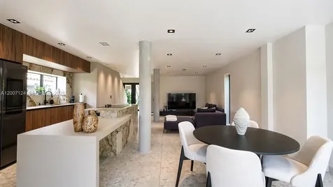 1820 SW 10th Street Miami FL 33135