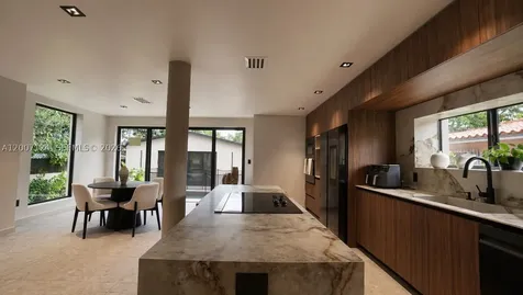 1820 SW 10th Street Miami FL 33135