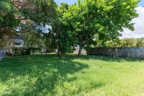 1366 NW 75th Street Miami FL 33147