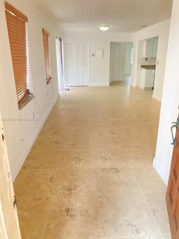 881 W 37th Street Hialeah FL 33012