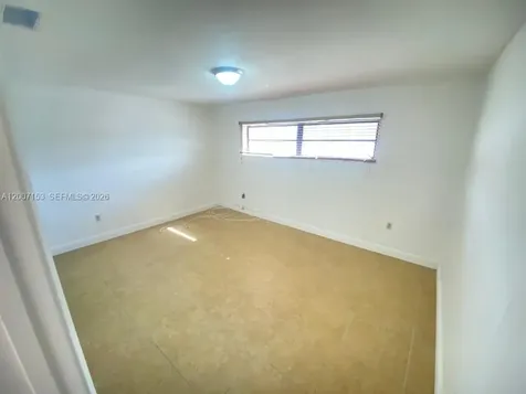 881 W 37th Street Hialeah FL 33012
