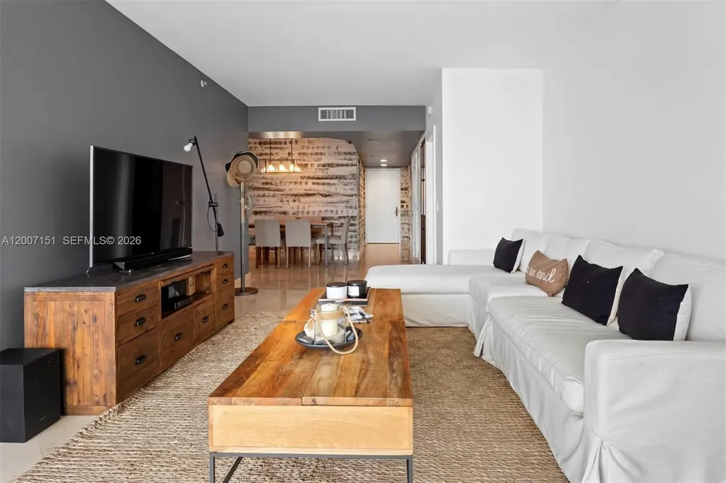 4779 Collins Avenue Miami Beach FL 33140