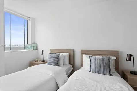 4779 Collins Avenue Miami Beach FL 33140