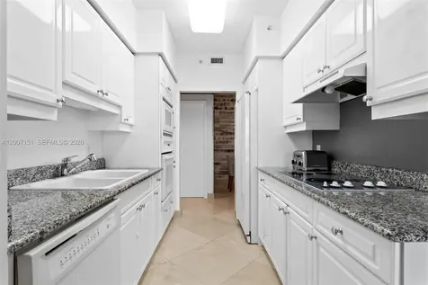 4779 Collins Avenue Miami Beach FL 33140
