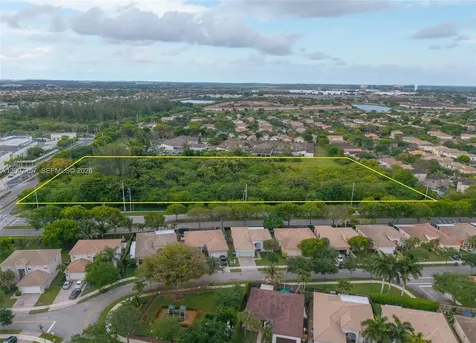 S Canal Drive Homestead FL 33035