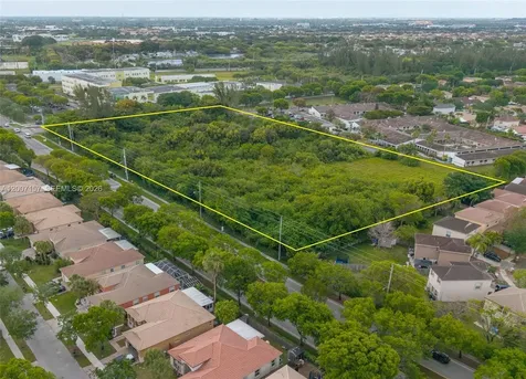S Canal Drive Homestead FL 33035