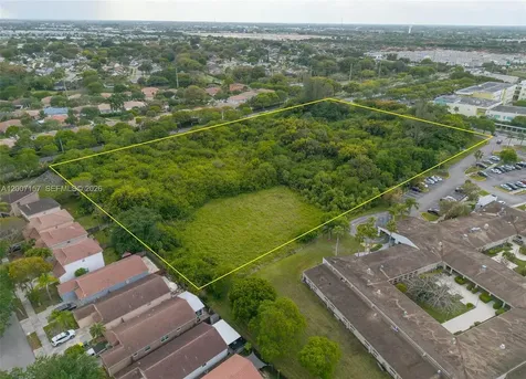 S Canal Drive Homestead FL 33035