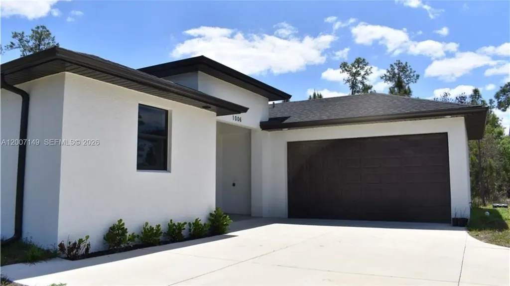 1006 Hamilton Lehigh Acres FL 33972