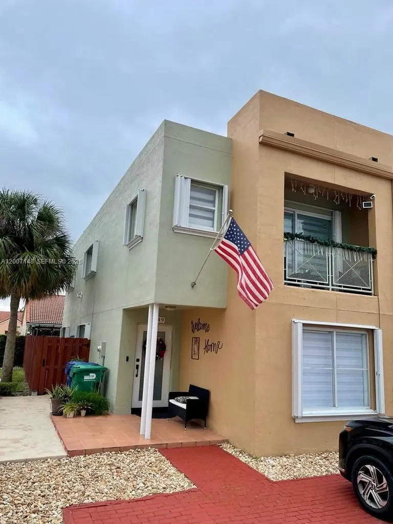 1149 NW 126th Place Miami FL 33182