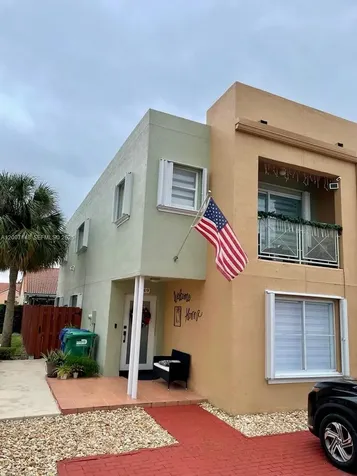 1149 NW 126th Place Miami FL 33182