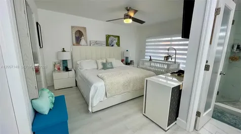 1149 NW 126th Place Miami FL 33182