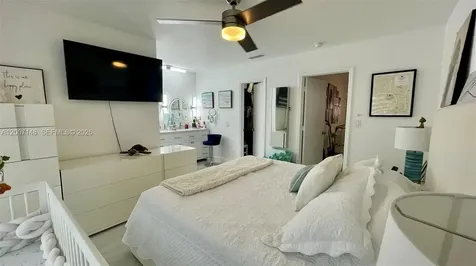 1149 NW 126th Place Miami FL 33182